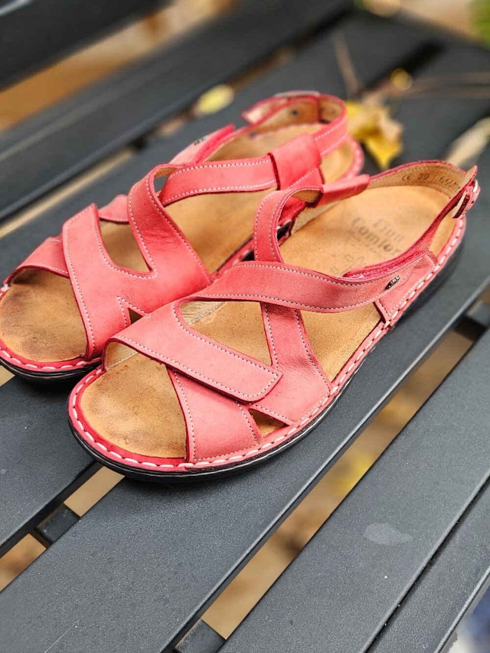Finn Comfort Sandals Women's 8.5 US 39 EU Red Leather Gomera Strappy Comfort